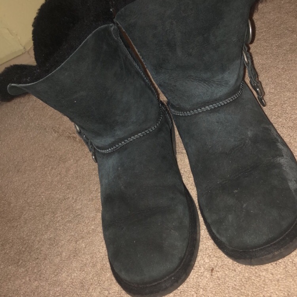 black UGG boots women’s size 8